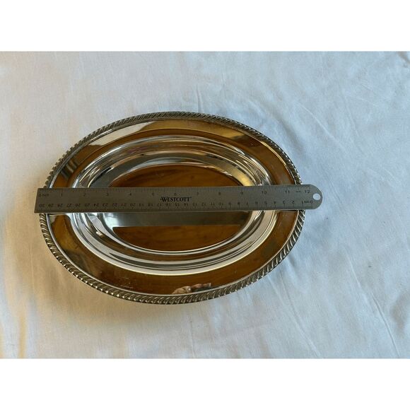 Small Silver Serving Platter with Lid & Handles, Mid Century, Classic, Elegant - Picture 8 of 9